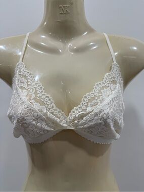 TALULAH White Floral Lace Bralette